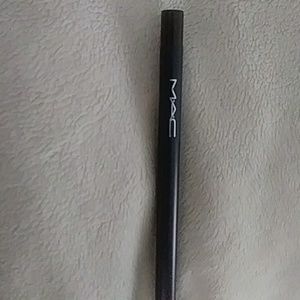 MAC Spiked Eyebrows